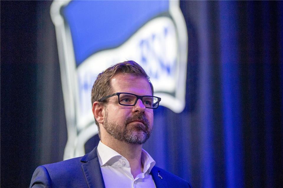 Hertha-Präsident Fabian Drescher ist mit der Saison der Berliner nicht zufrieden. (Archivbild).Matthias Koch/Sportfoto Matthias Koch./dpa