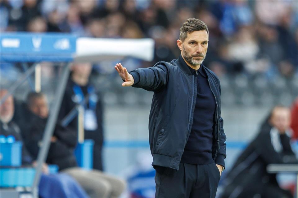 Hertha-Trainer Stefan Leitl fordert ein seriöses Saisonende. (Archivbild)Andreas Gora/dpa