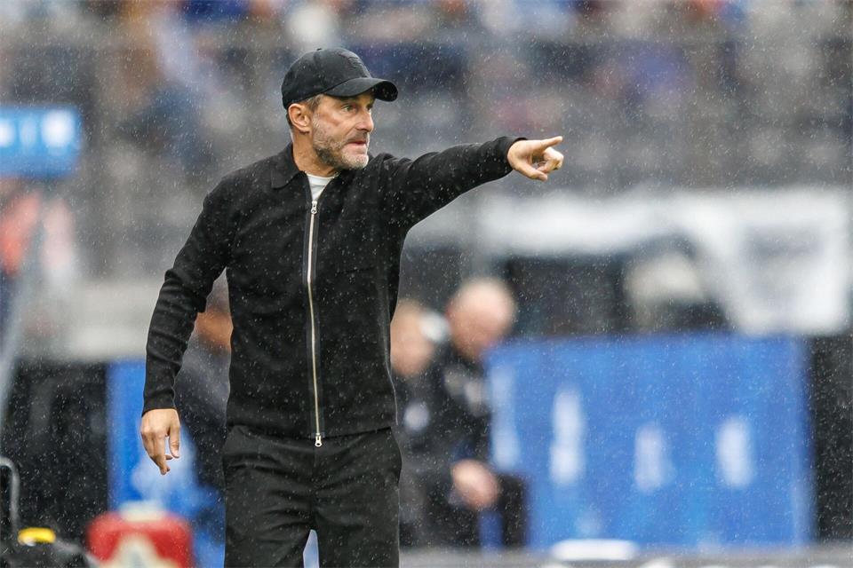 Hertha-Trainer Stefan Leitl will den achten Sieg im achten Ligaspiel. (Archivbild)Andreas Gora/dpa