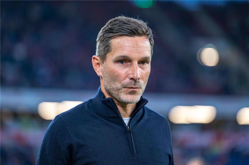 Hertha-Trainer Stefan Leitl will eine aktive Mannschaft auf dem Platz sehen.David Inderlied/dpa