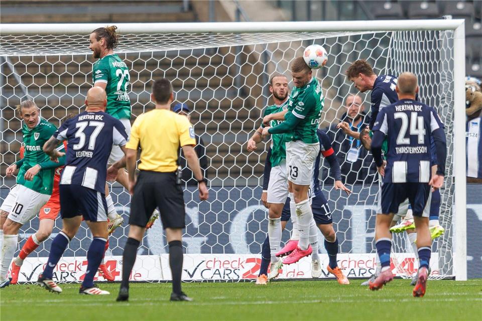 Kownacki-Ersatz Grönning bringt Hertha die Heim-Erlösung Hertha vergab eine Vielzahl von Chancen gegen Münster.Andreas Gora/dpa