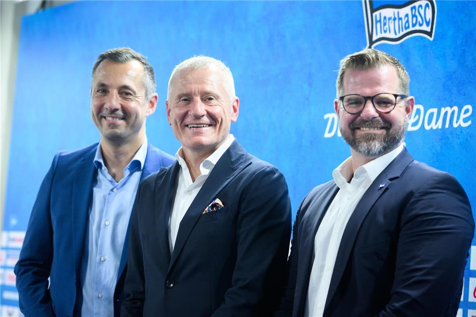 Hertha-Präsident: Saisonziele alle noch „in greifbarer Nähe“ Herthas Bosse glauben weiterhin an den Bundesliga-Aufstieg.Bernd von Jutrczenka/dpa