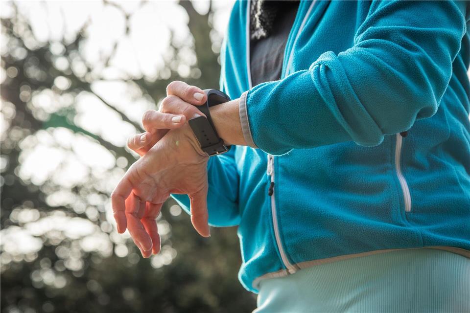 Herzfrequenz, Stresslevel, Schlafqualität: Smartwatches helfen dabei, den Körper messbar zu machen. picture alliance/dpa/dpa-tmn