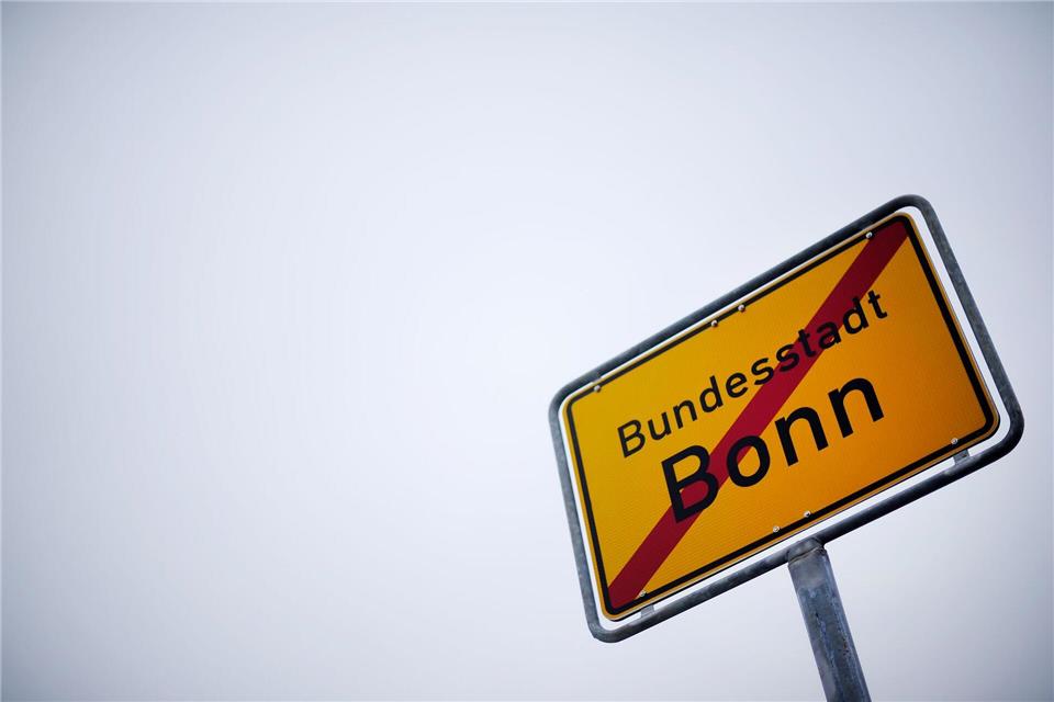 Heute haben noch sechs der 16 Ministerien den ersten Dienstsitz in Bonn. (Symbolbild)Marius Becker/dpa