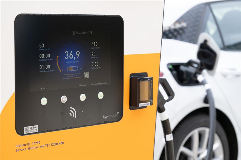 Heute sollen die neuen Förderregeln für Elektroautos nun tatsächlich bekannt werden. (Archivbild)Sebastian Kahnert/dpa