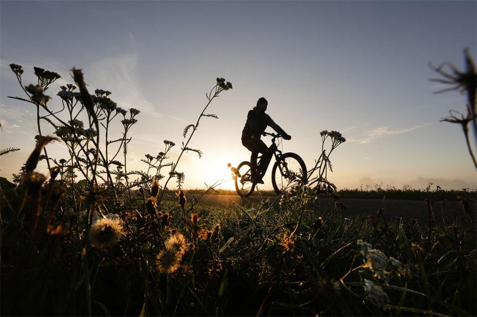 Heute sollen es bis zu 28 Grad werden. (Archivbild)Thomas Warnack/dpa