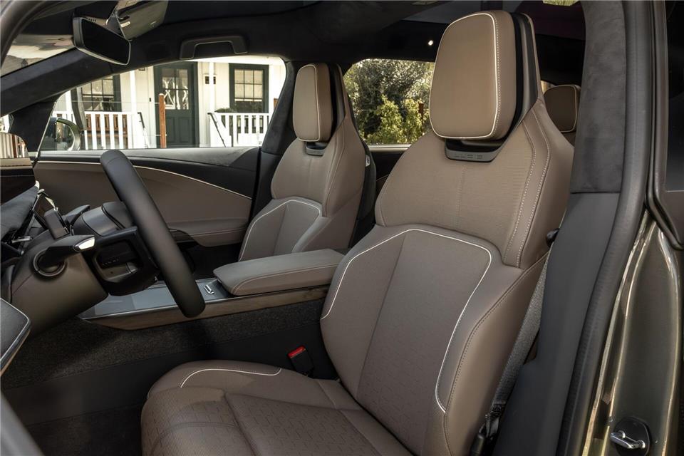 Hier sitzt man gern: die „Captain Chairs“ für Fahrer und Beifahrer.Lucid/dpa-tmn