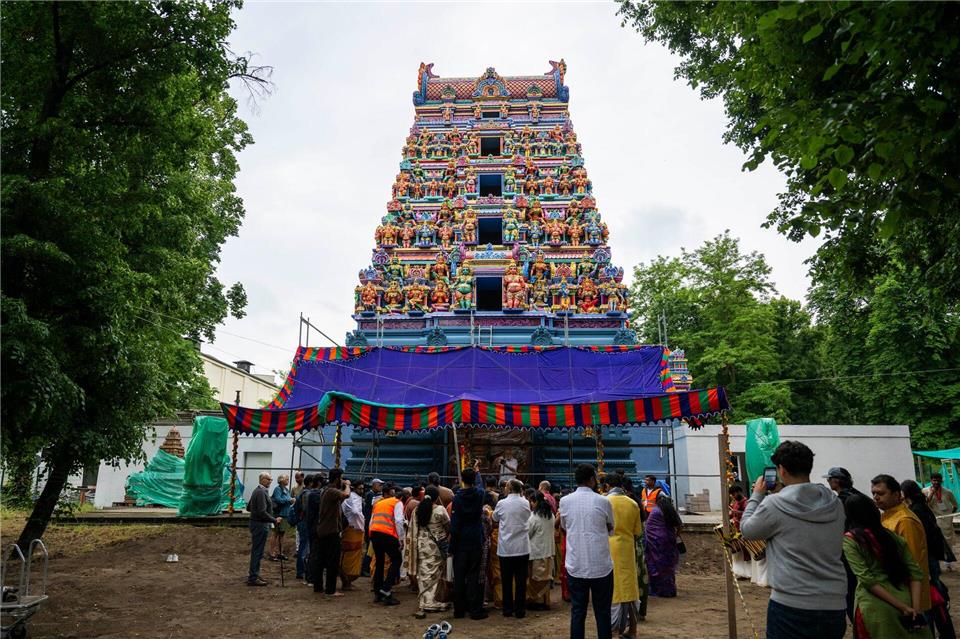 Hindu-Tempel in Berlin Neukölln eröffnet nach über zwei Jahrzehnten. Christophe Gateau/dpa