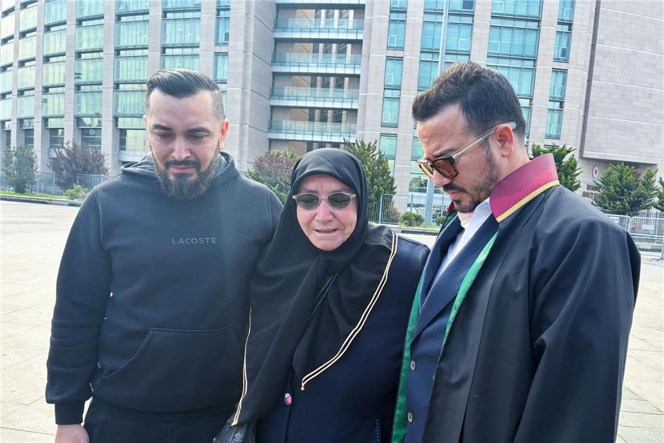 Hinterbliebene haben sich für die Höchststrafe ausgesprochen.Linda Say/dpa