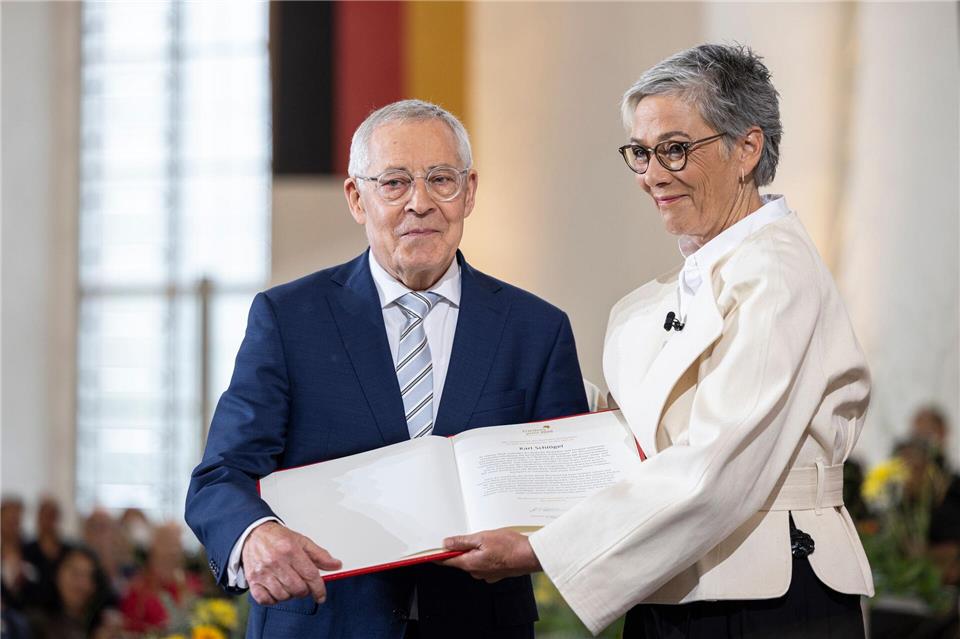 Bilder des Tages Historiker Karl Schlögel erhält den Friedenspreis des Deutschen BuchhandelsHannes P. Albert/dpa pool/dpa