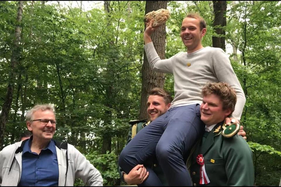 Hoch lebe der neue König Mike Brumann.