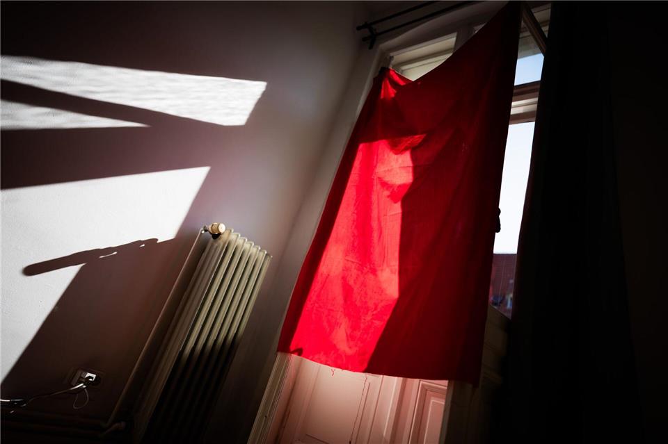 Hohe Temperaturen in der Wohnung können die Wohnqualität erheblich beeinträchtigen.-/dpa/dpa-tmn