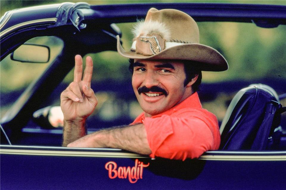Hollywood-Ikone Burt Reynolds in einer seiner berühmtesten Rollen als „Ein ausgekochtes Schlitzohr“.-/Courtesy of Universal Studios Licensing LLC/ARTE F/dpa
