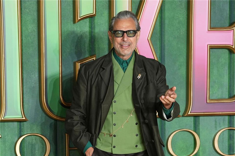 Hollywoodstar Jeff Goldblum isst eigenen Angaben zufolge seit seiner Rolle als Zauberer von Oz kein Fleisch mehr. (Archivbild)Scott A Garfitt/Invision/AP/dpa