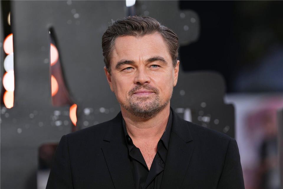 „Wahre Heldin“: Leonardo DiCaprio würdigt Jane Goodall Hollywoodstar Leonardo DiCaprio würdigt Jane Goodall als „wahre Heldin“. (Archivfoto) Scott A Garfitt/Invision/AP/dpa