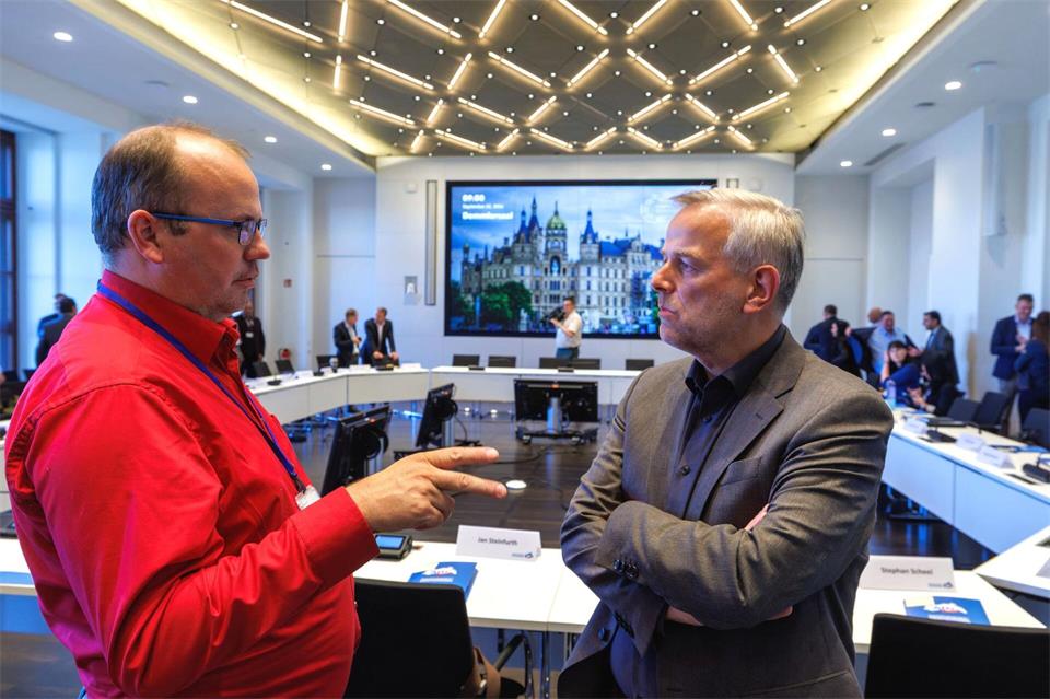 Holm erhebt für seine Partei Anspruch auf das Amt des Landtagspräsidenten.Jens Büttner/dpa