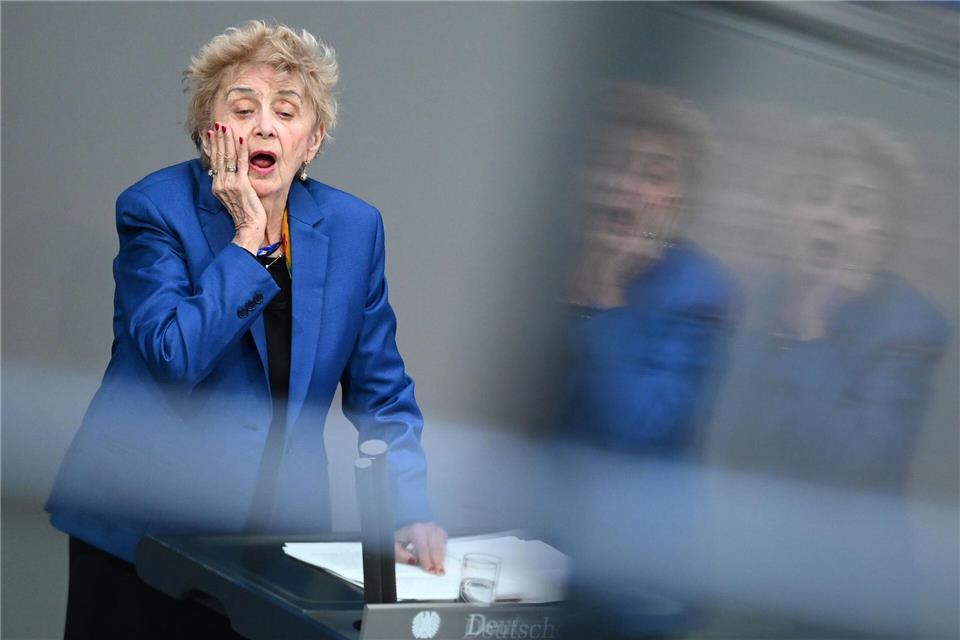 Holocaust-Überlebende Tova Friedman spricht im BundestagElisa Schu/dpa