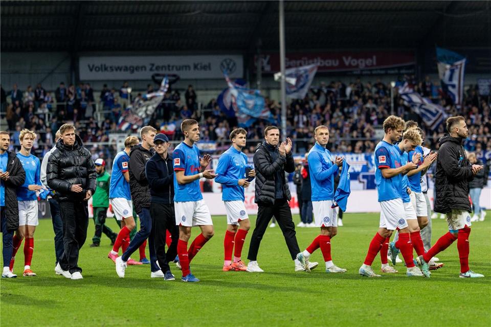 Holstein Kiel kassiert gegen Union Berlin die fünfte Saison-Niederlage.Axel Heimken/dpa