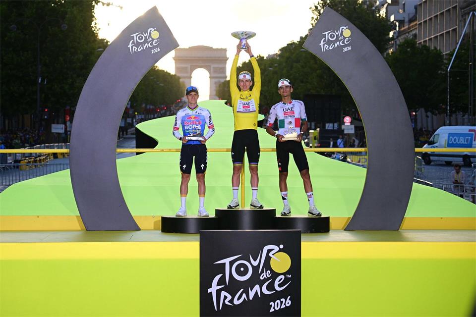Holt sich Tadej Pogacar seinen sechsten Tour-Sieg? (Archivbild)Bernard Papon/Pool L’Equipe/AP/dpa
