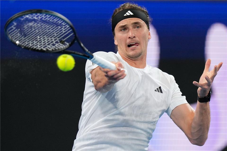 Holte sich mit einem Sieg gegen einen italienischen Konkurrenten Selbstvertrauen: Alexander Zverev. (Archivbild)Rick Rycroft/AP/dpa