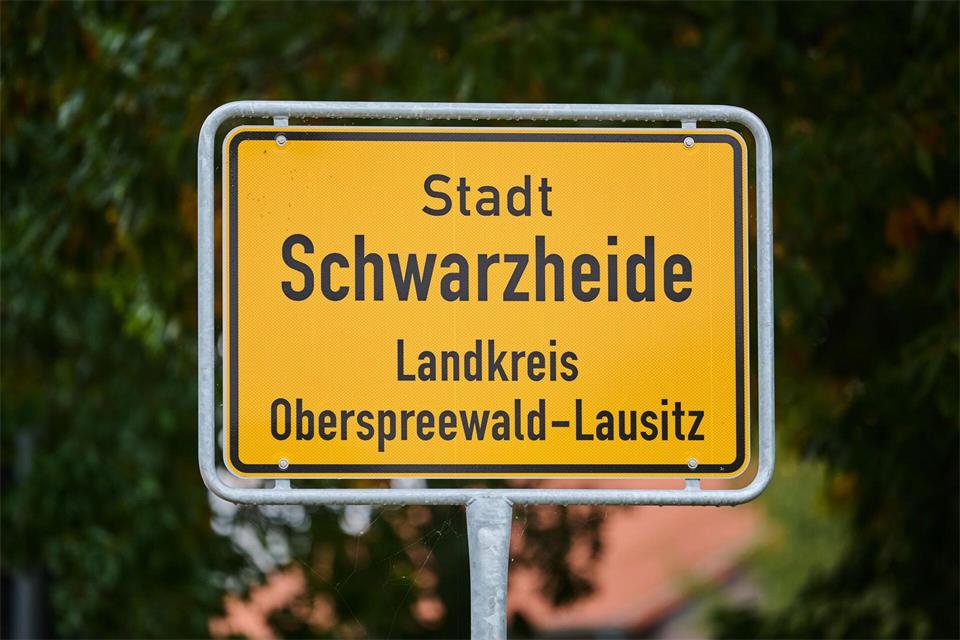 IS-Verdacht in Schwarzheide.Robert Michael/dpa