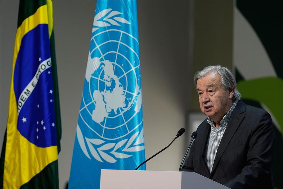 „Ich kann nicht so tun, als habe die COP30 alles Nötige geliefert“, sagte Guterres. (Archivbild)Fernando Llano/AP/dpa