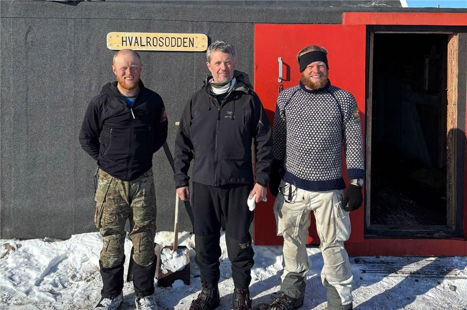 „Ich kann nie genug kriegen von Grönland“, wurde der Monarch zitiert.-/Kongehuset/dpa