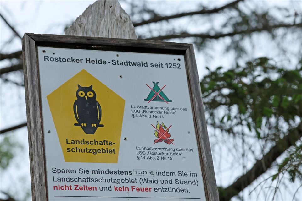 Idyllische Landschaften laden zum Verweilen ein. Doch das Zelt sollte man gerade in Schutzgebieten nicht auspacken.Bernd Wüstneck/dpa