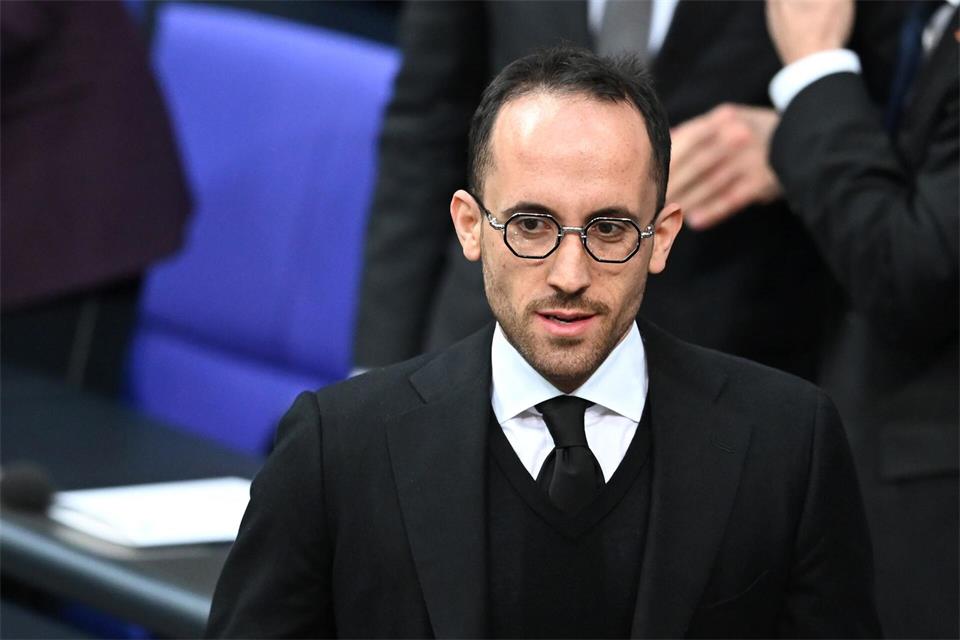 Igor Levit kritisierte die Rede von Bundeskanzler Merz. (Archivbild)Elisa Schu/dpa