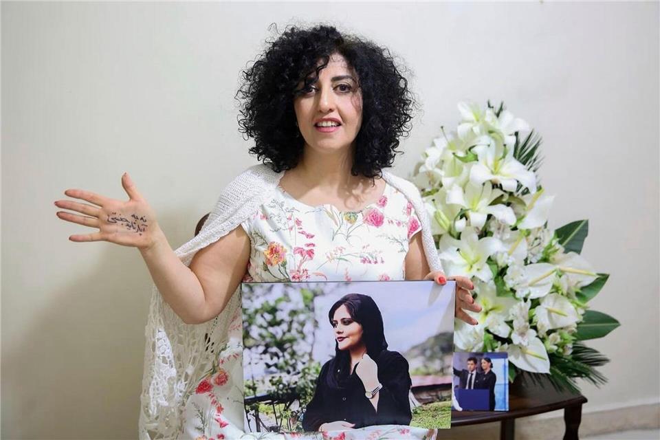 Ihr Umfeld kämpft ums Überleben der Friedensnobelpreisträgerin Narges Mohammadi. (Archivbild)Uncredited/Narges Foundation Archive/AP/dpa