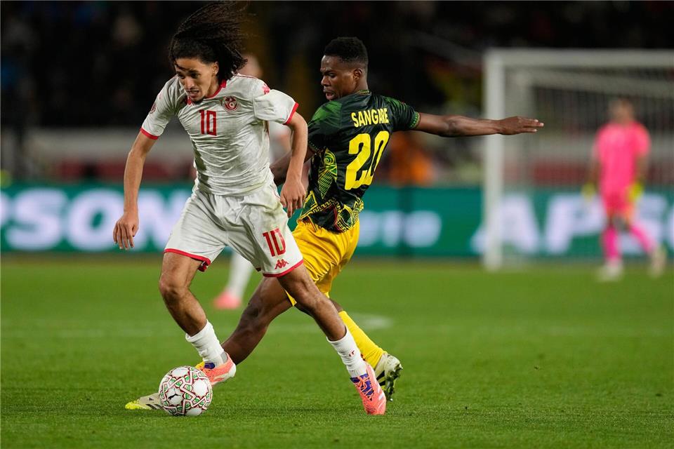 Im Achtelfinale zwischen Tunesien und Mali ging es teilweise überhart zur Sache.Themba Hadebe/AP/dpa