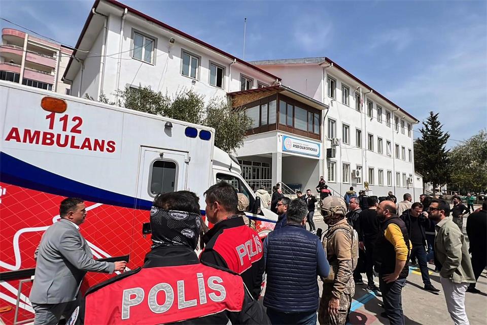 Im April schoss ein Jugendlicher an seiner Schule um sich (Archivbild)IHA/IHA via AP/dpa