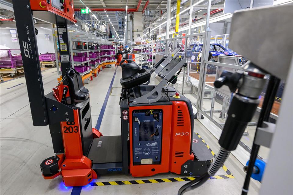 Im BMW-Werk Leipzig wird Wasserstoff bereits in ersten Produktionsprozessen eingesetzt (Archivbild)Hendrik Schmidt/dpa