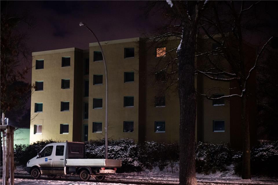 Im Berliner Südwesten war es nach einem Brandanschlag auf eine Kabelbrücke zu einem großflächigen Stromausfall gekommen. (Archivfoto)Christophe Gateau/dpa