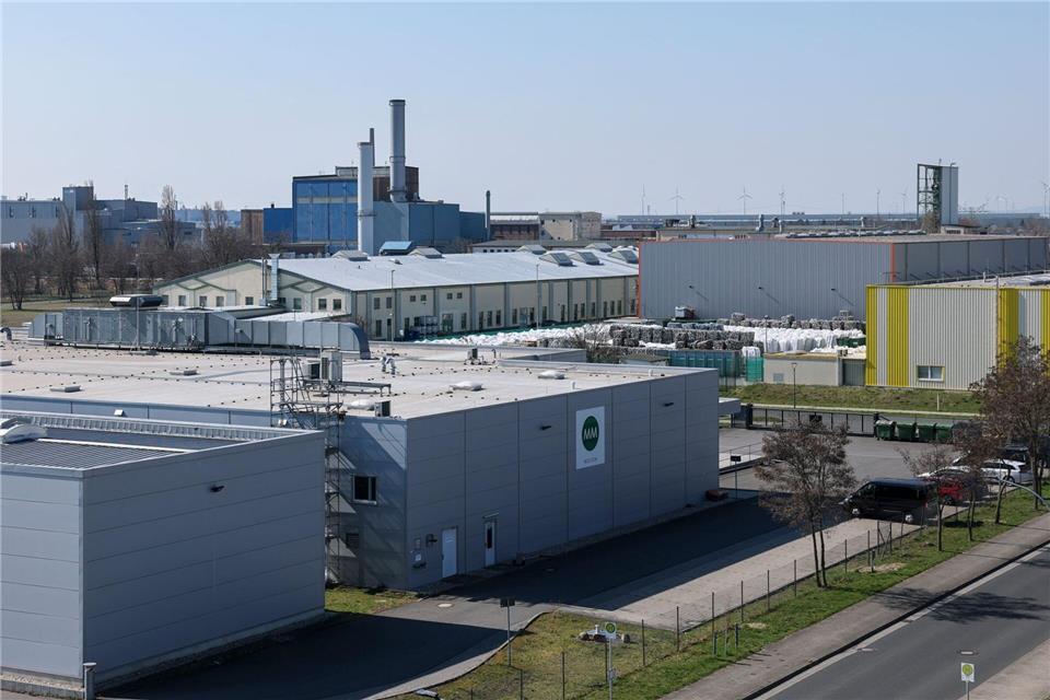 Im Chemiepark wird an Lösungen zur Kreislaufwirtschaft gearbeitet. (Archivbild) Jan Woitas/dpa