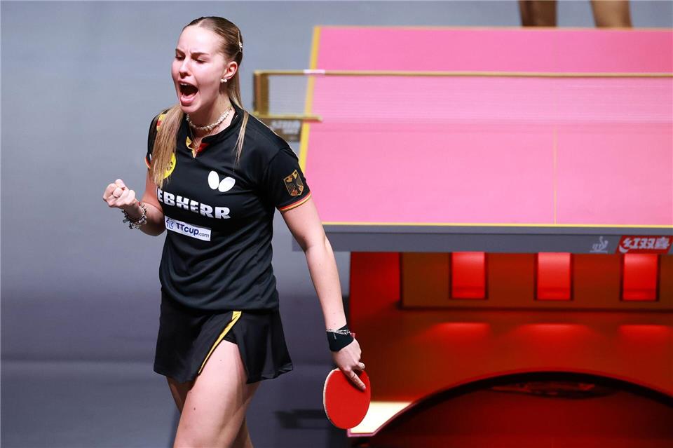 Deutschland fordert Frankreich: EM-Traum-Halbfinale perfekt Im EM-Halbfinale: Annett Kaufmann und das deutsche Tischtennis-Team eilen bei der EM in Zadar von Sieg zu Sieg.Liu Xu/XinHua/dpa