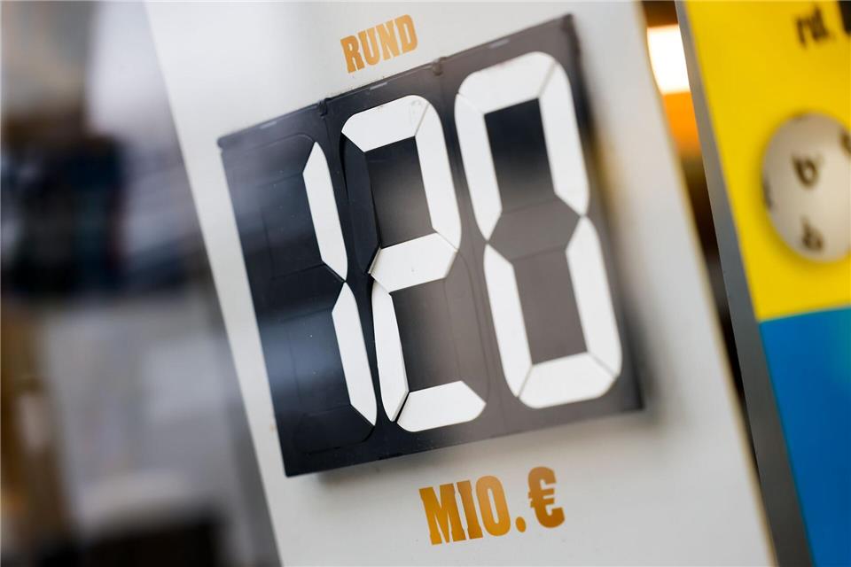 Im Eurojackpot geht es auch weiterhin um 120 Millionen Euro. Der Jackpot wurde am Freitag nicht geknackt. Thomas Banneyer/dpa