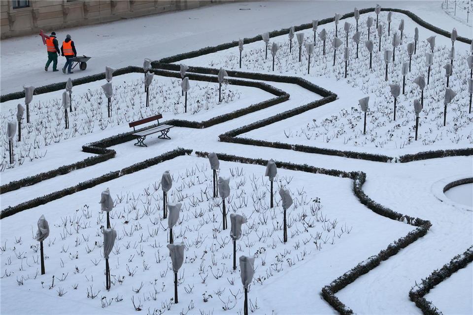 Im Freistaat bleibt es vorerst frostig. Karl-Josef Hildenbrand/dpa