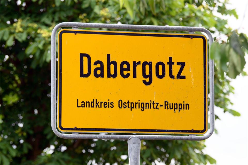 Im Gewerbegebiet Temnitzpark in Dabergotz soll ein neuer Fleischverarbeitungsbetrieb entstehen. (Symbolbild) Soeren Stache/dpa-Zentralbild/ZB