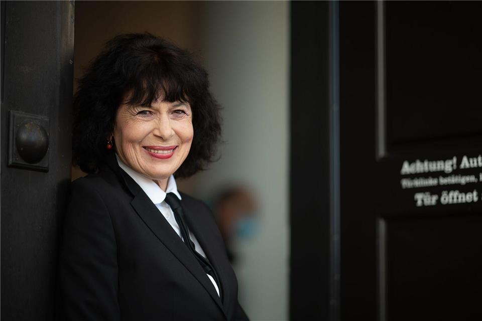 Im Januar wird die Österreicherin Monika Helfer mit der Carl-Zuckmayer-Medaille ausgezeichnet. (Archivbild)Sebastian Gollnow/dpa