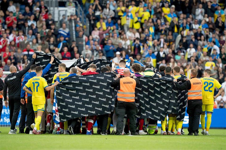 Im Juni war Christian Eriksen erneut auf dem Fußballplatz zusammengebrochen. (Archivbild)Bo Amstrup/Ritzau Scanpix Foto/AP/dpa