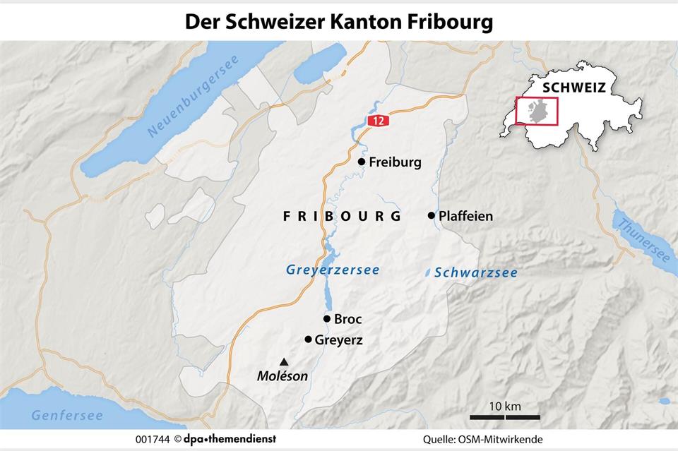 Im Kanton Fribourg wird der Alpabzug zum Ende des Sommers noch vielerorts praktiziert.dpa-infografik/dpa-tmn