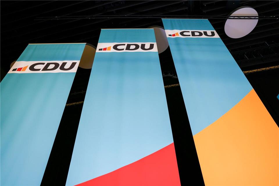 Im Kartendienst Google Maps firmieren einige CDU-Büros neuerdings als „Eierhaus“. (Symbolbild)  Thomas Banneyer/dpa