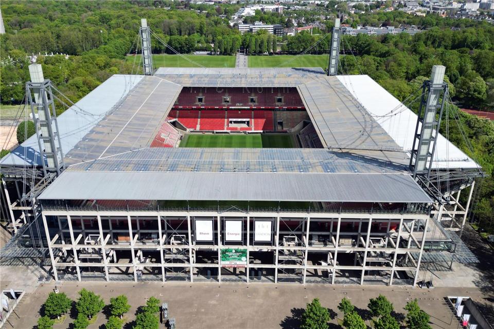 Im Kölner Stadion proben rund 1200 Menschen den Ernstfall. (Archivfoto)Federico Gambarini/dpa