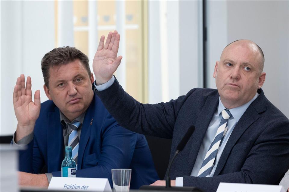 Im Kulturausschuss schlug die AfD-Fraktion Breininger (links) als Vorsitzenden vor und fand keine Mehrheit. Nur er selbst und Fraktionskollege Joachim Paul stimmten dafür. Helmut Fricke/dpa