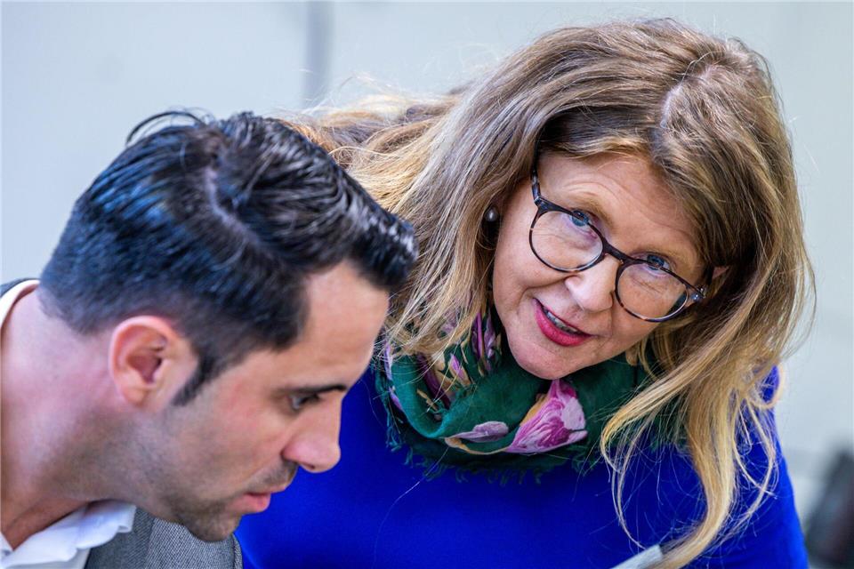 Im Landesvorstand der CDU schon länger ein Team, nun steht Katy Hoffmeister in der neuen Rolle als Generalsekretärin an der Seite von Landesparteichef Daniel Peters.Jens Büttner/dpa