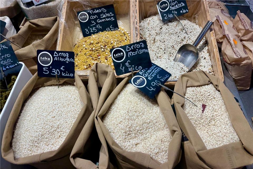 Im Mercado de Colón bekommt man natürlich auch den richtigen Reis.Wolfgang Stelljes/dpa-tmn