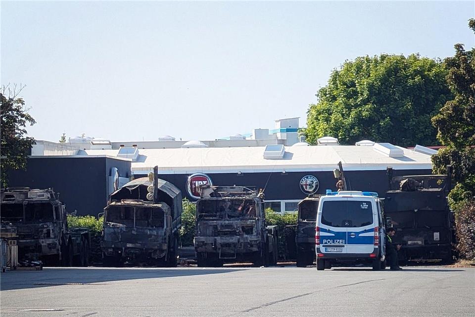 Im Netz kursieren Foto und Videos der Tat - die Ermittler suchen nach Zeugen. (Archivbild)Martin Wichmann/WichmannTV/dpa