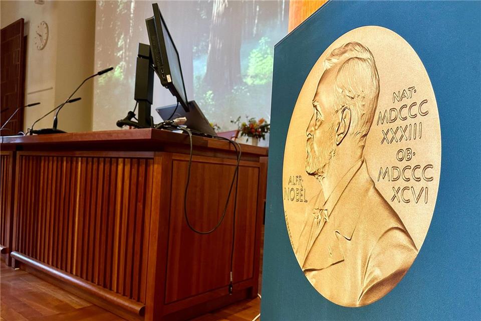 Im Nobelforum in Stockholm wird am Montag verkündet, wer den Medizin-Nobelpreis erhält. (Archivbild)Steffen Trumpf/dpa