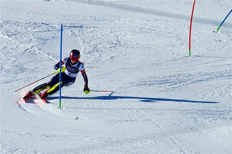 Im Olympia-Slalom fuhr Mikaela Shiffrin in einer eigenen Liga.Michael Kappeler/dpa